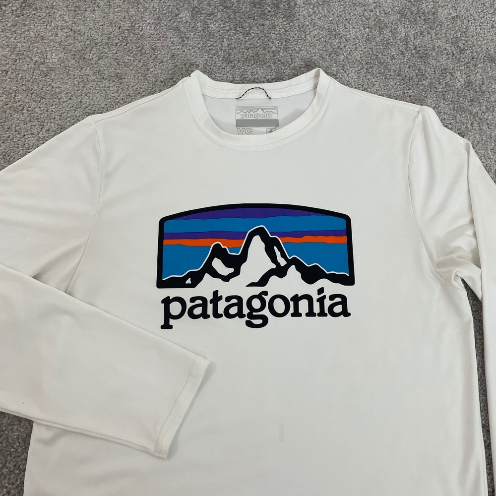 Patagonia Capilene Cool Daily Shirt Mens Extra Small Graphic White Long Sleeve